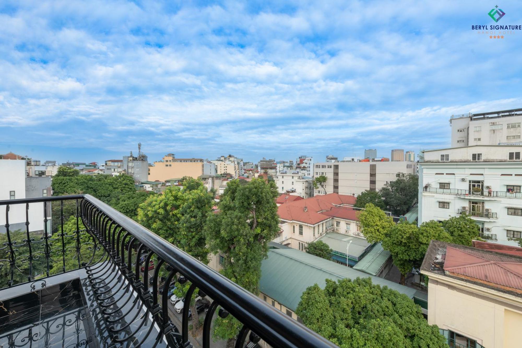 Beryl Signature Hotel & Travel Hanoi Bagian luar foto