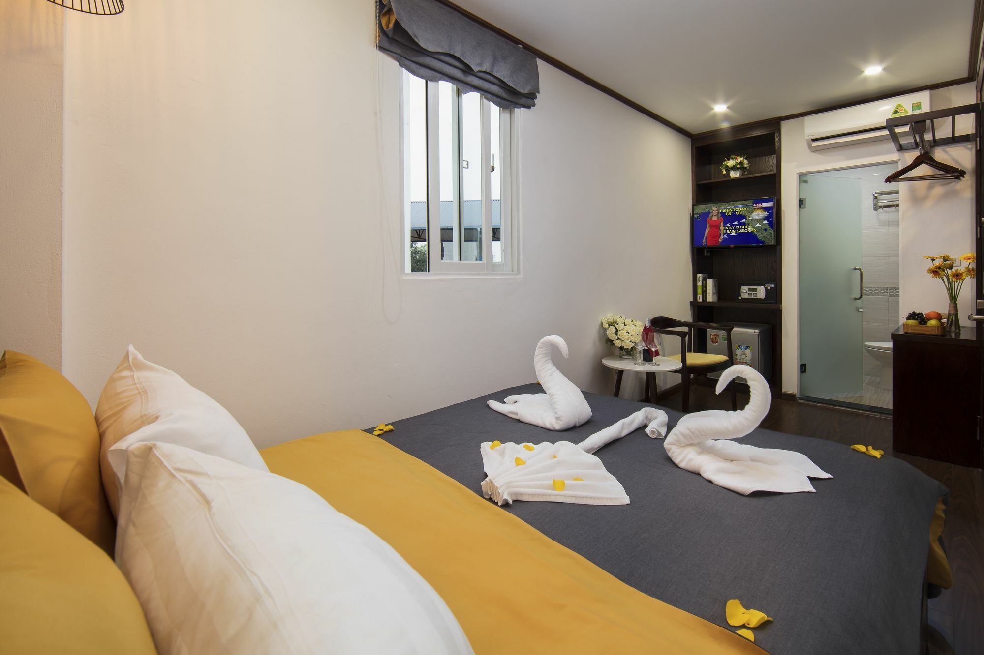 Beryl Signature Hotel & Travel Hanoi Bagian luar foto